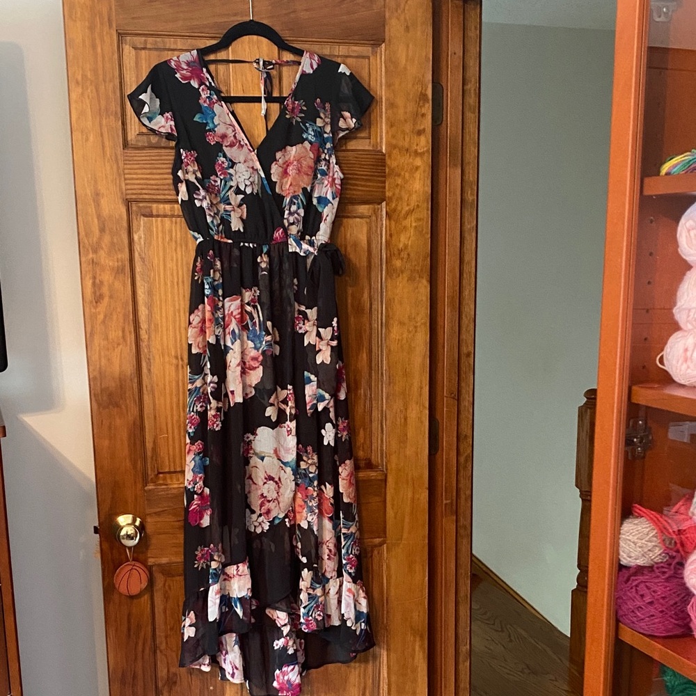 Band of Gypsies Black Floral Maxi Dress